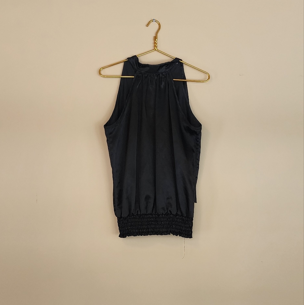 Black Satin like sleeveless blouse by Studio Y in size XL